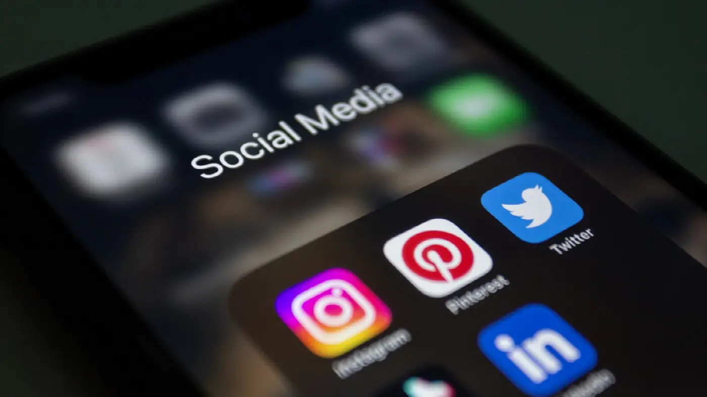 How to Choose a Social Media Management Tool