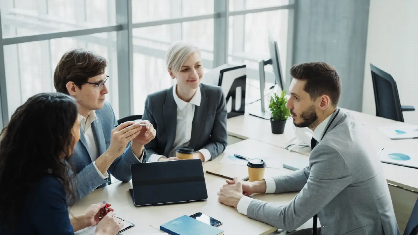 How to Do B2B Social Listening in 6 Steps