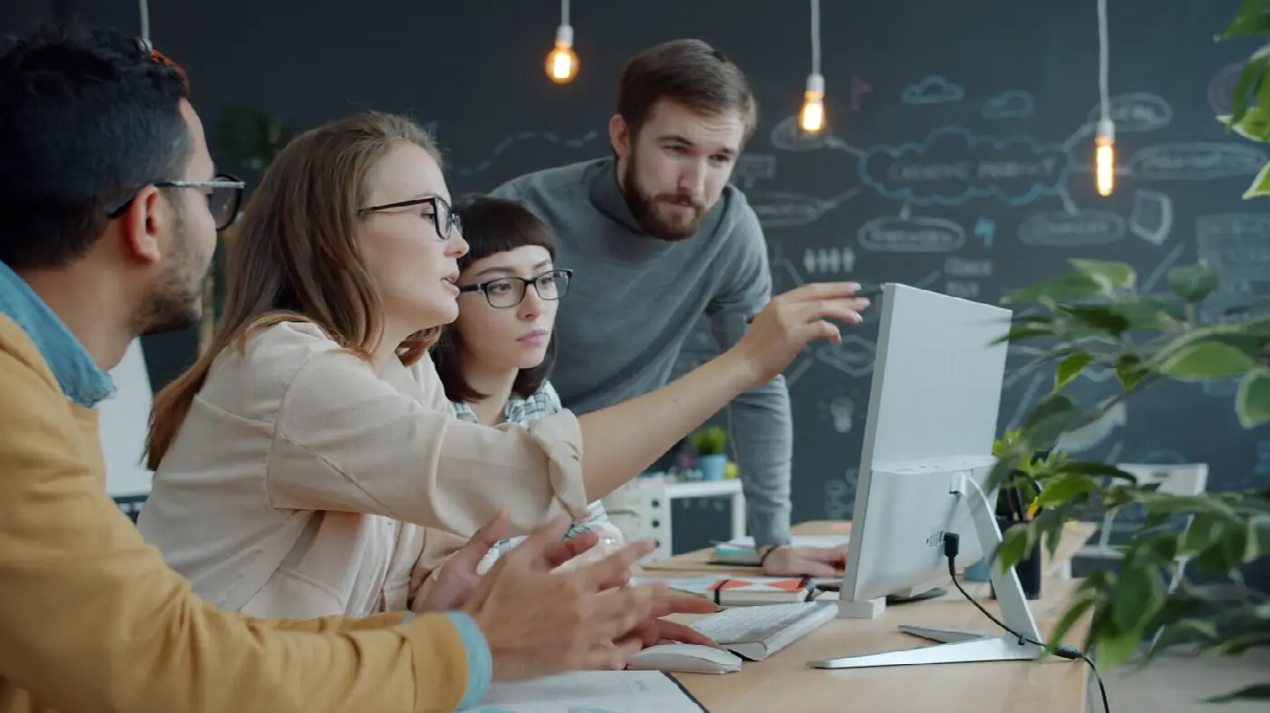 How to Manage a Remote Social Media Team: A Step-by-Step Tutorial