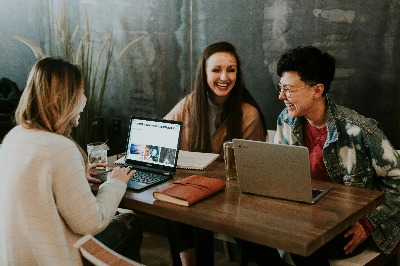 Social Media Agency Meaning: What They Actually Do (And Cost)